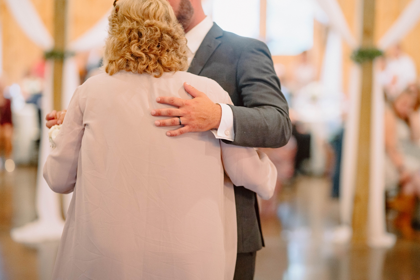 Indoor wedding reception at the barn at Wolf Oak Acres